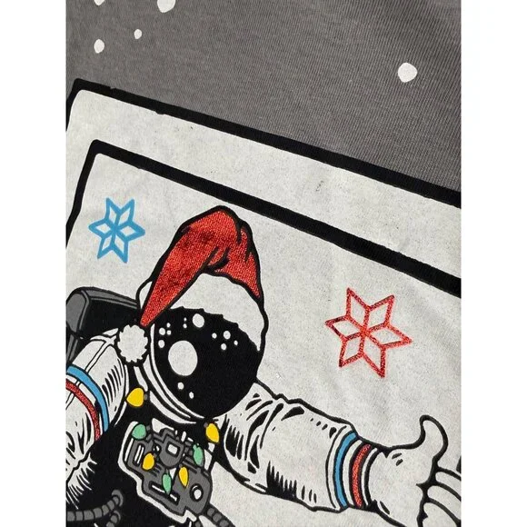 Eighty Eight Brand 14 16 NASA Christmas Astronaut Santa T-Shirt Tee Holiday NWT - Picture 10 of 14